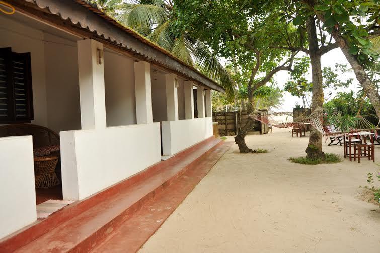 Angeo Beach House Alappuzha Exterior photo